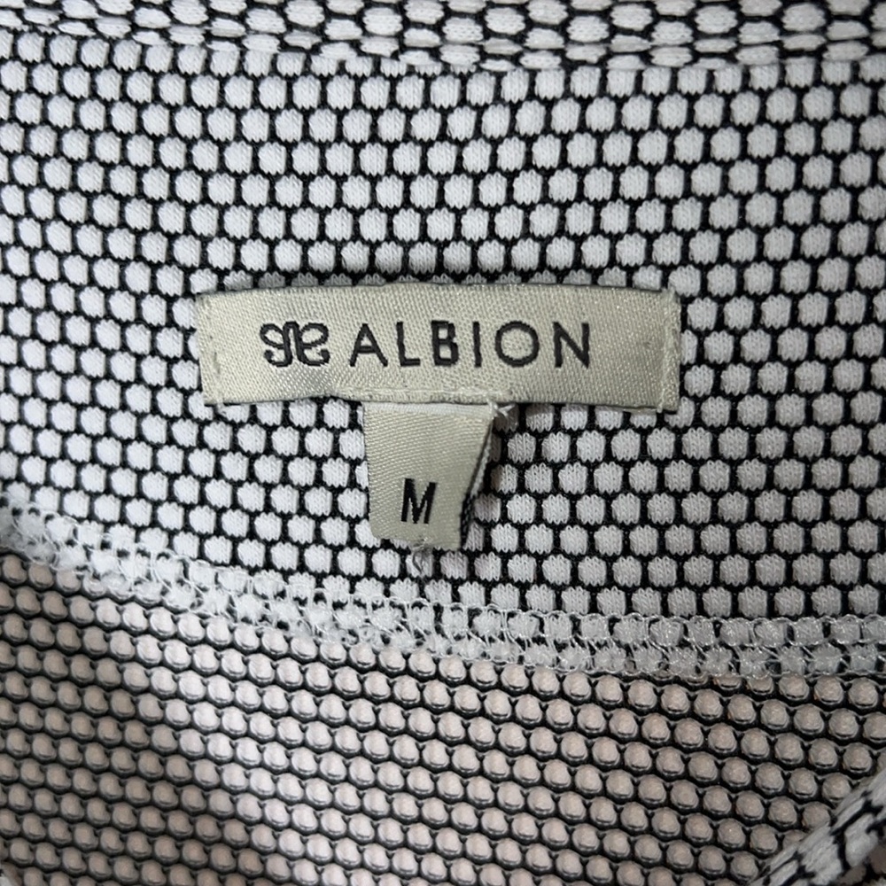 Albion Boss Tee Honeycomb NWT Medium - Picture 9 of 11
